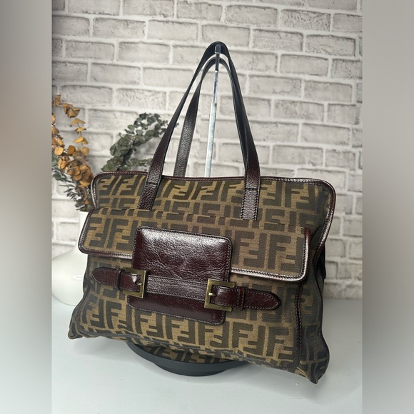 Like for notification. Share Show Sundays at 8am EST and Saturdays at 10am. 🛍️ - Picture 7 of 17